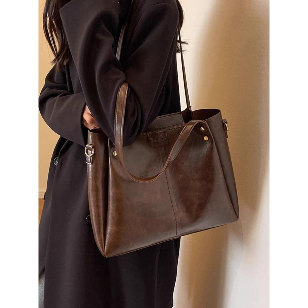 Commuting versatile underarm large-capacity bag women's 2025 new spring and summer Korean version retro fashion tote bag shoulder bag