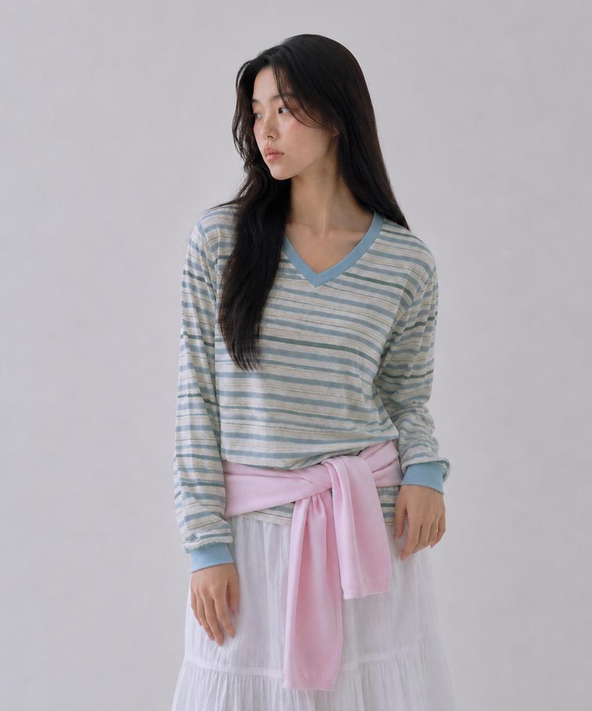 Sayu Mild Stripe V-Neck T-Shirt Light Blue