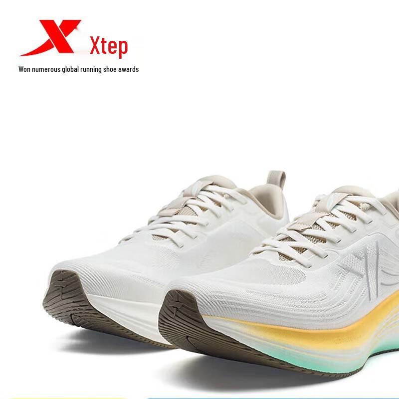 Мужские прочные легкие кроссовки для бега XTEP 41