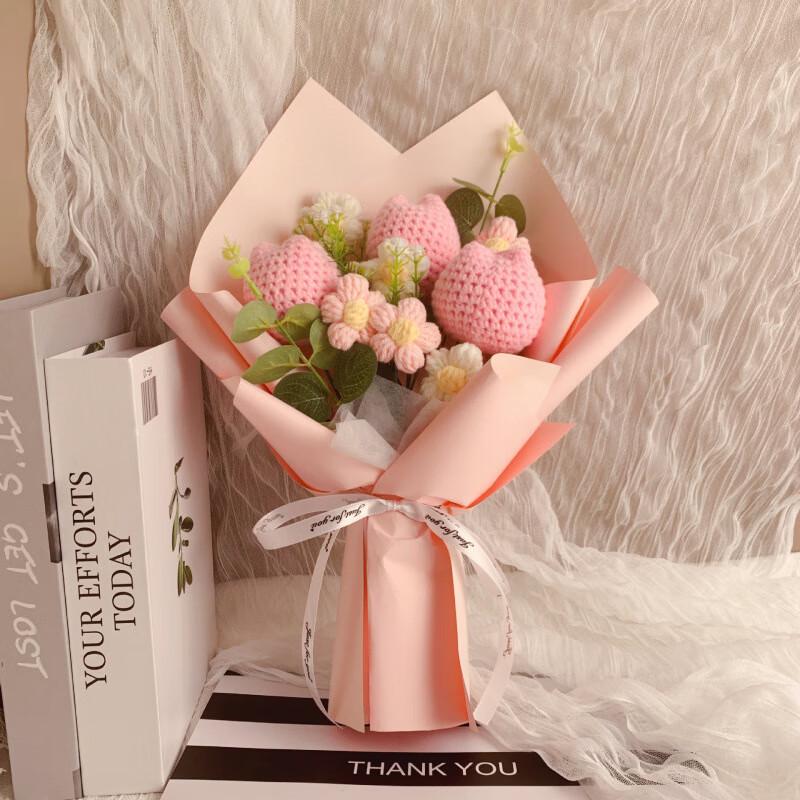 

OJW Knitted Tulip Bouquet