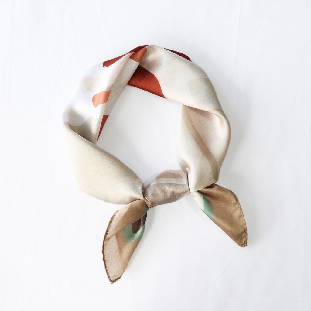 High Fashion Modern Girl Print Polyester Scarves Women Soft Small Size Neck Scarf Custom logo Light Weight Bandanas