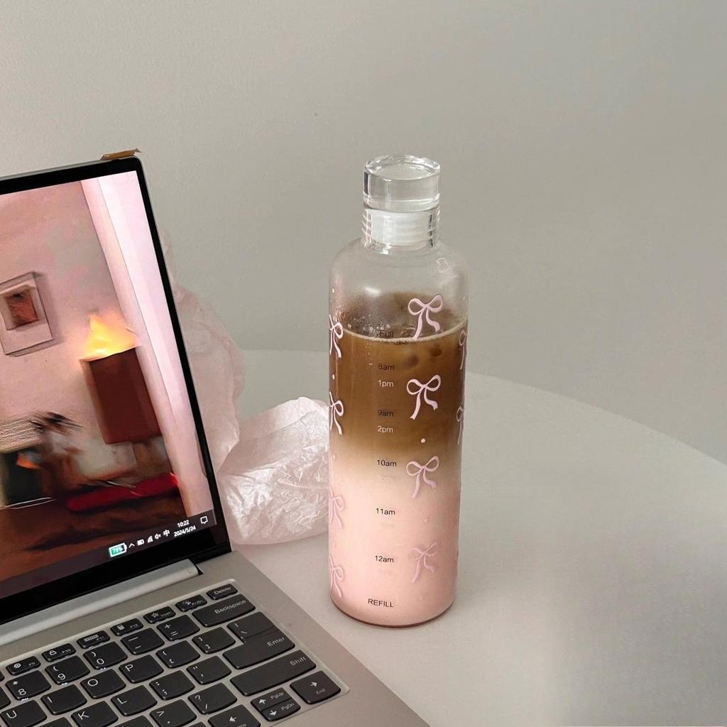 Kawaii Bow Plastic Water Bottle With Time Scale Transparent Water Cup for Outdoor Sports Drinking 500ML Juice Milk Water Bottle