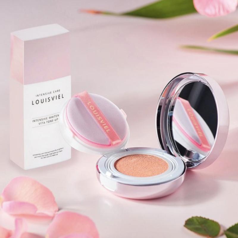 [LOUISVIEL] Интенсивный отбеливающий крем Vita Tone Up 50 г + кушон Peach Pitch SPF50+ PA+++ 15 г набор