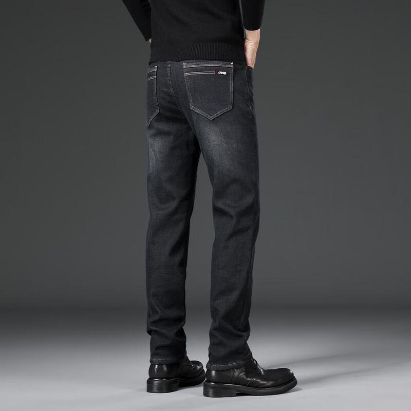 Jeep Men's Fleece-Lined Straight-Leg Jeans