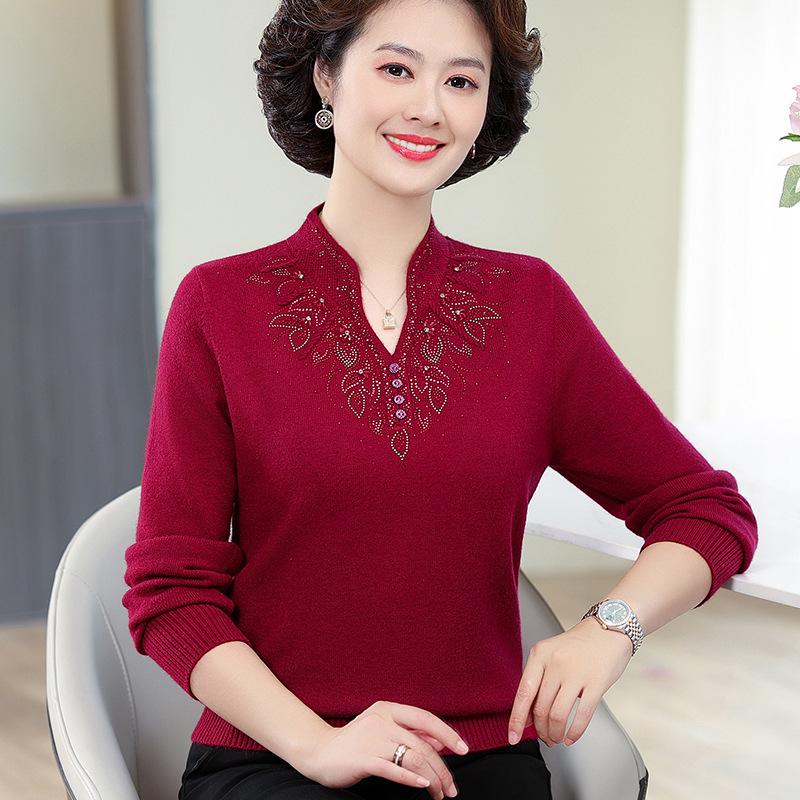 Autumn 2023 Stylish Cheongsam Collar Knit Top for Middle-aged & Elderly Women, Plus Size, Enhances Elegance