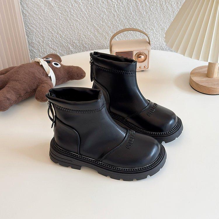 Girls' short boots 2025 autumn and winter new children's velvet warm short black leather boots women's treasure fashion Martin boots