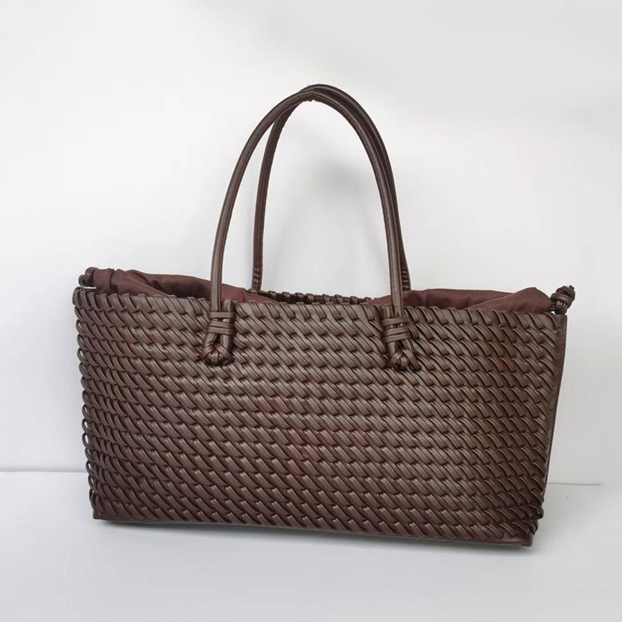 nouveau sac fourre-tout tissé à la main pour le trajet quotidien, à la mode et polyvalent, super grande capacité