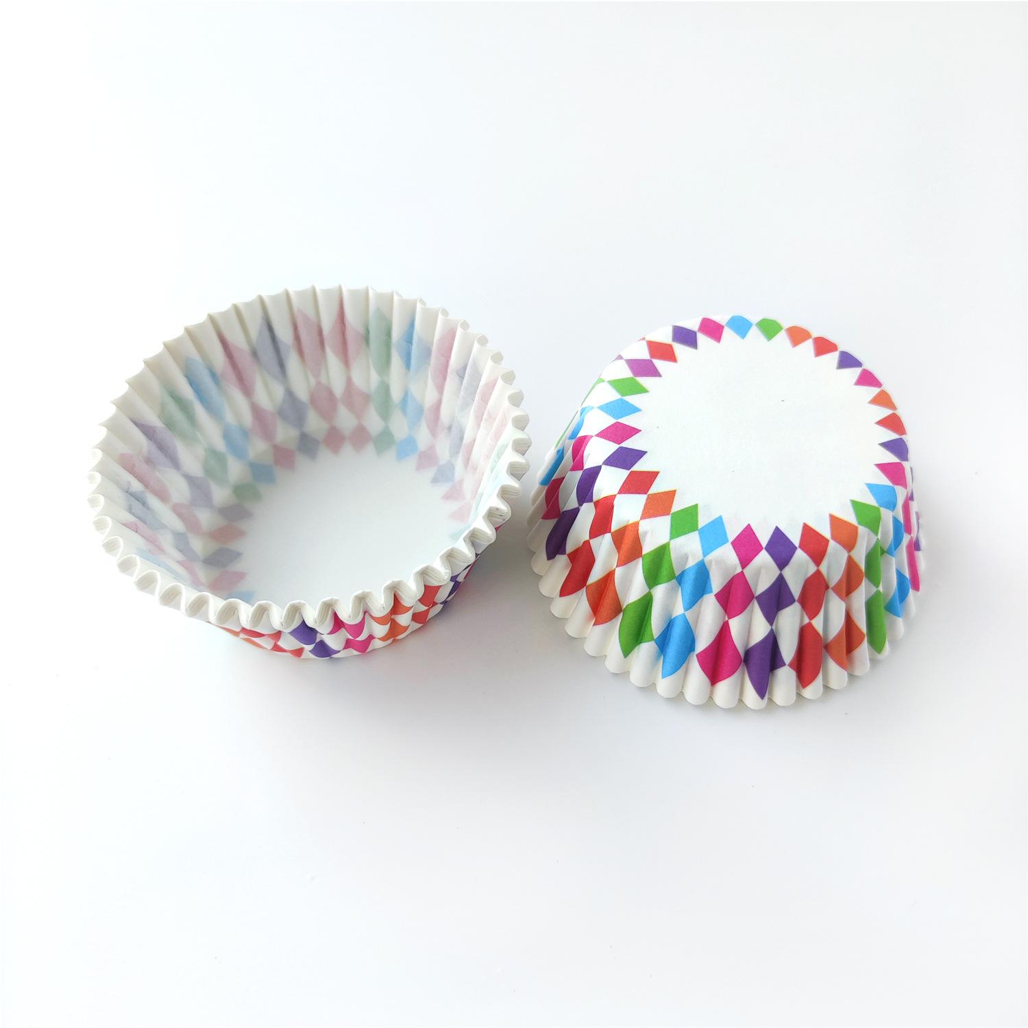

100pcs/Set Cupcake Paper Cup Baking Mold Rainbow for Christmas Wedding Party Decoration Kitchen Baking Pan Cake Mold