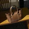 Niche Design High-quality Soft Cowhide Large-capacity Tote Bag, Simple Genuine Leather Shoulder and Crossbody Bag, Stylish and Elegant Women's Bag