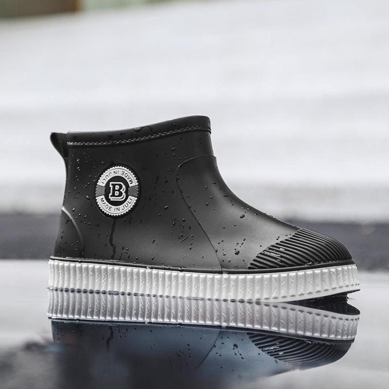 Rain shoes men's and women's short non-slip and waterproof fashion rain boots fleece thermal rubber shoes kitchen work short water shoes