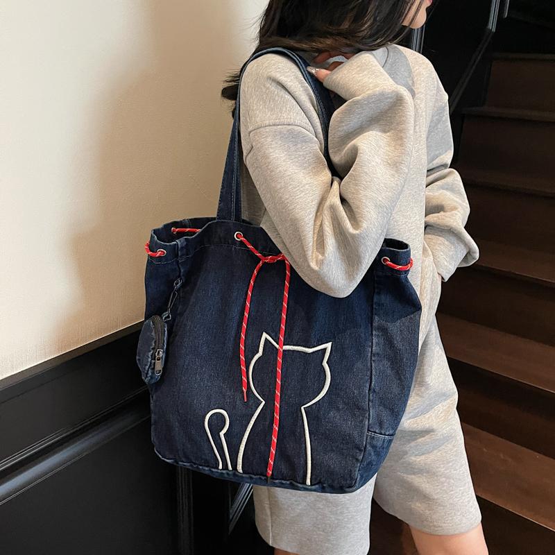 Large Capacity Kitten Embroidered Tote Bag Women Shoulder Bag Commuter Underarm Bag
