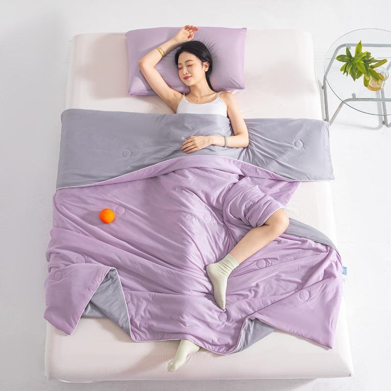 Single Piece of Ice Silk Summer Quilt Frozen Air Conditioning Thin Quilt Student Dormitory Machine Baptism Quilt