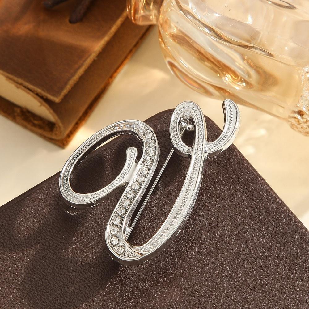 Spilla di Diamanti con 26 Lettere Inglesi Spilla Corsage in Metallo con Strass da Donna per Abbigliamento Zaino Sciarpa e Accessori Spille