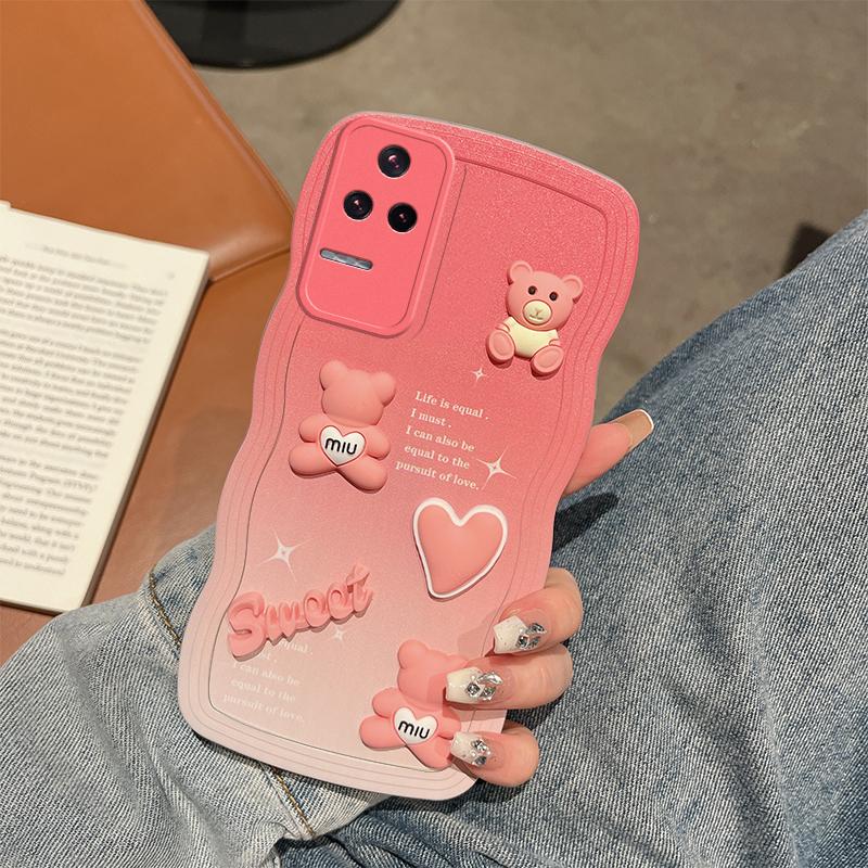 

Для Xiaomi Redmi Note9 10 10s 10T Pro Poco F4 M5s M3 Pro 4G 5G чехол Мягкий силиконовый корпус Волнистая задняя крышка 3D стереоскопический чехол для телефона с милым медведем For Xiaomi Poco F4 розовый