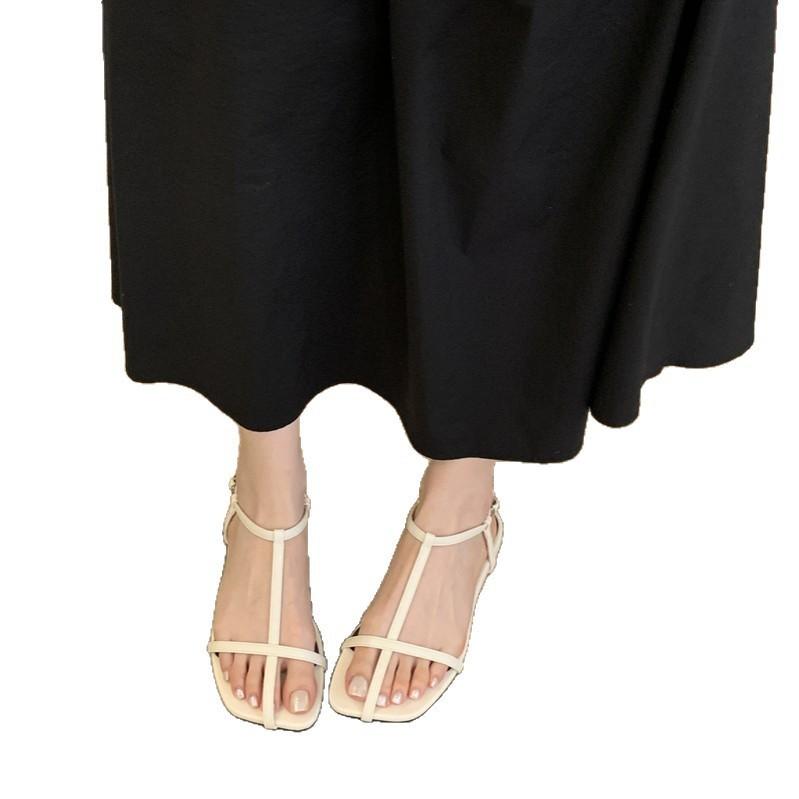 Flat Bottom Thin Strap Toe with Sandals Women's 2025 Spring and Summer New Outer Wear Single Shoes Women's Beach Roman Sandals