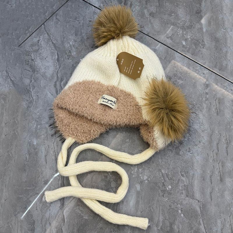 Fresh Hairball Ear Protection Integrated Solid Color Versatile Wool Lei Feng Hat Knitted Hat Autumn and Winter Women's Windproof Wool Hat