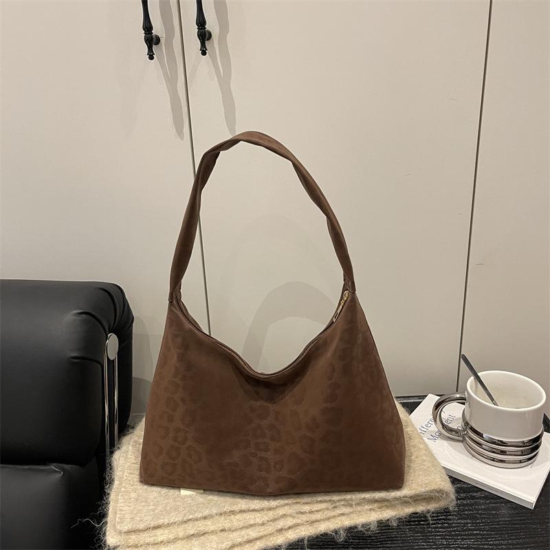 Underarm Bag - Fashionable and Stylish Single Shoulder Bag - Casual Small Crossbody Bag