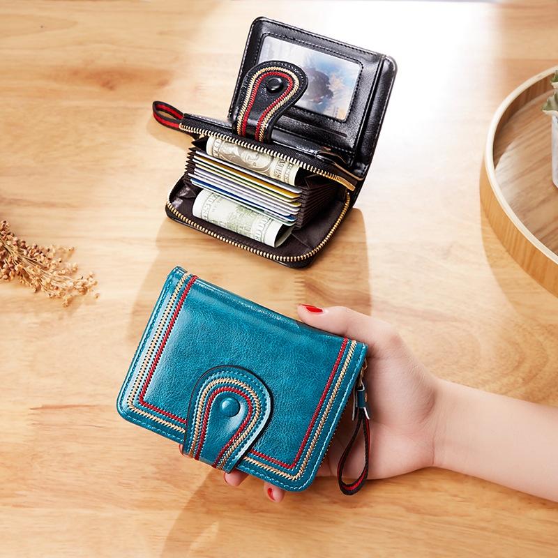 IELGY women's retro wax leather zipper short wallet