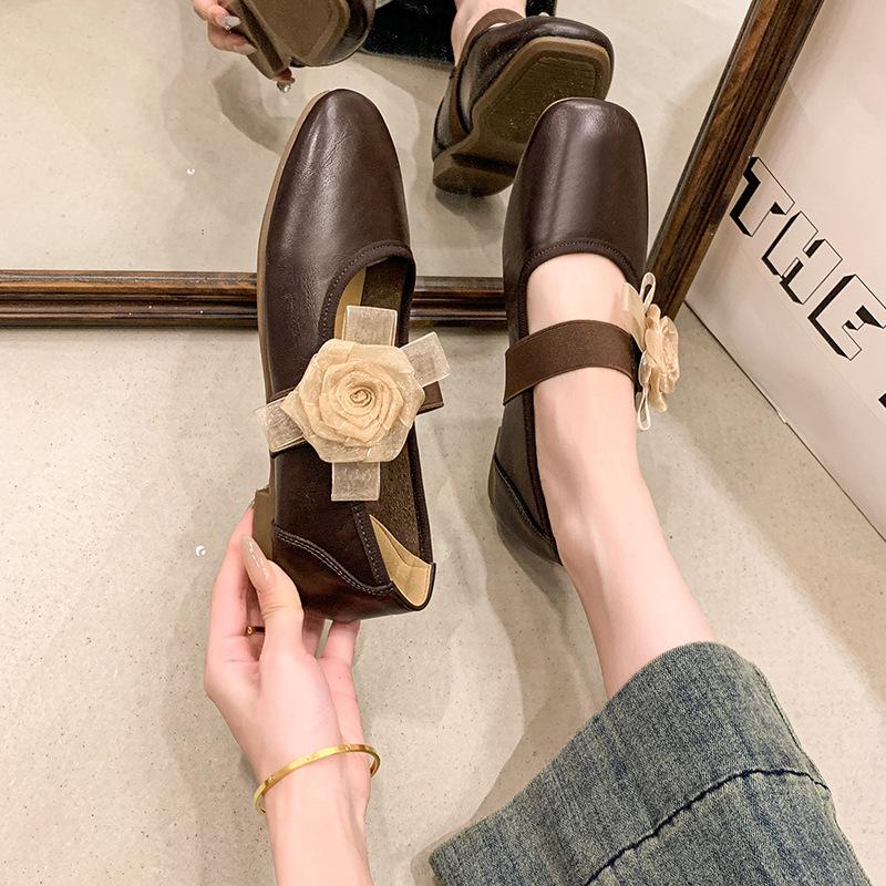 Flat bottom gentle Mary Jane single shoes women's shoes 2025 spring and autumn French flowers with skirt ballet evening shoes
