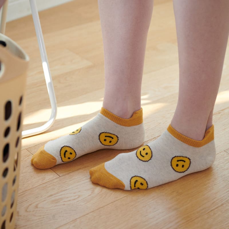 SOCKS APPEAL emoji sneakers plus band happy