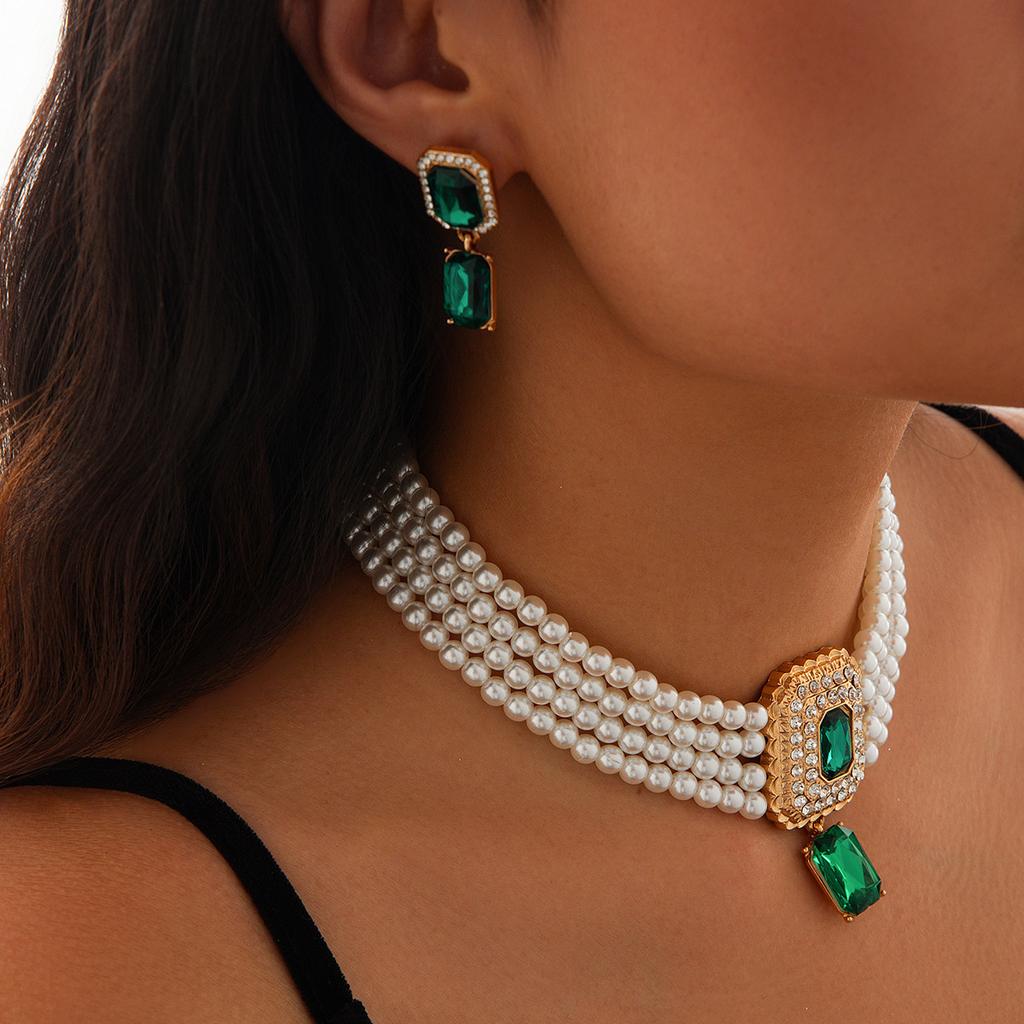 Fashionable Imitation Pearl Necklace Set Light Luxury Geometric Alloy Multi-layer Collarbone Chain
