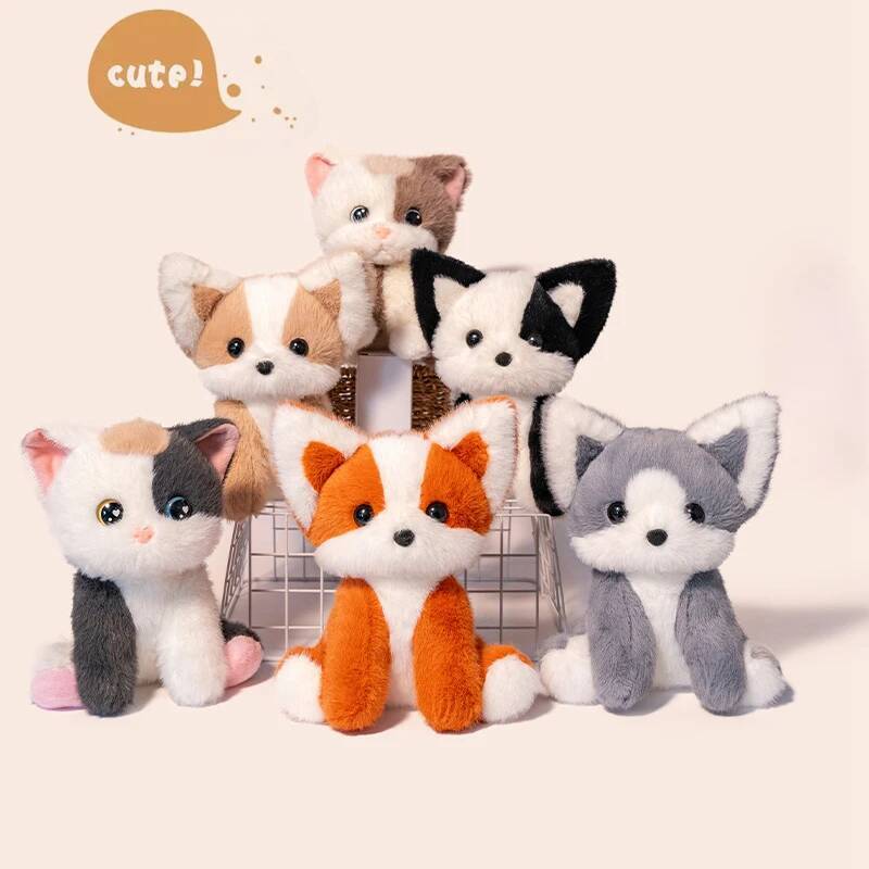 Flauschiger Fuchs Plüschkatzenspielzeug Eichhörnchen Zeichentricktier Baby Begleitpuppe Schreibtischornamente Serie Süßes Geburtstagsgeschenk für Kinder Freunde