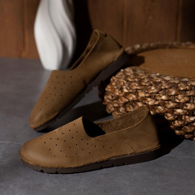 Leather Hollow Hole Shoes Women's Summer New First-layer Cowhide Soft-soled Women's Shoes One-pedal Cowhide Men's Shoes