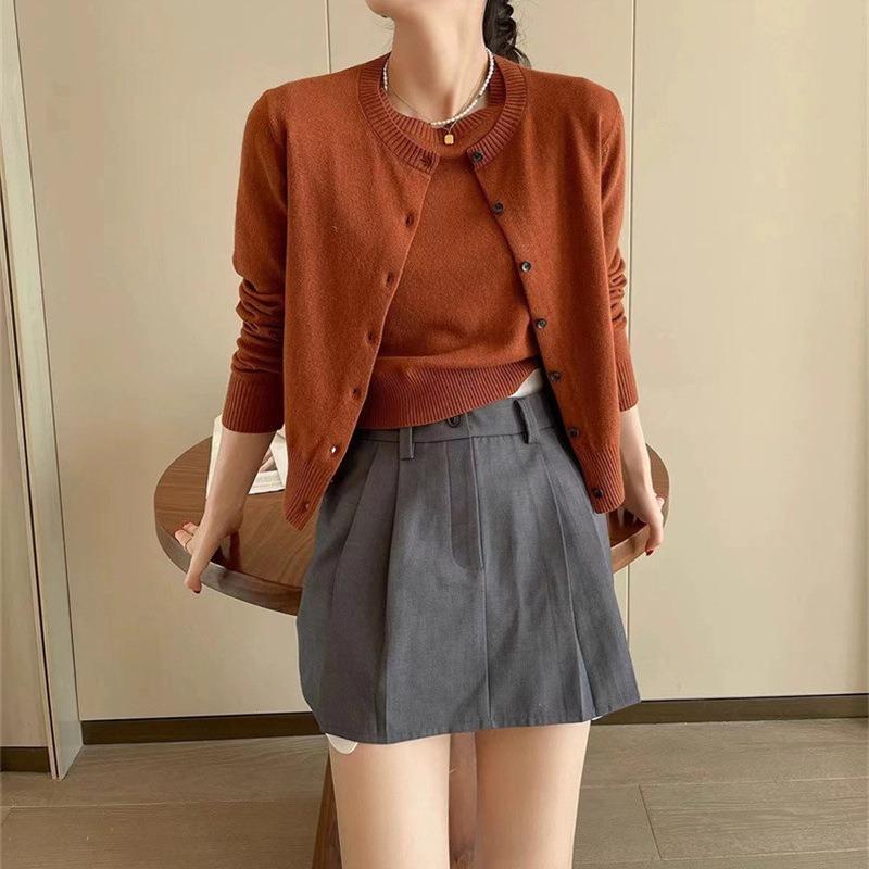 Lazy Wind Soft Waxy Gray Knitted Sweater Set Women's Autumn Temperament Wear Knitted Sweater Cardigan Two-piece Set