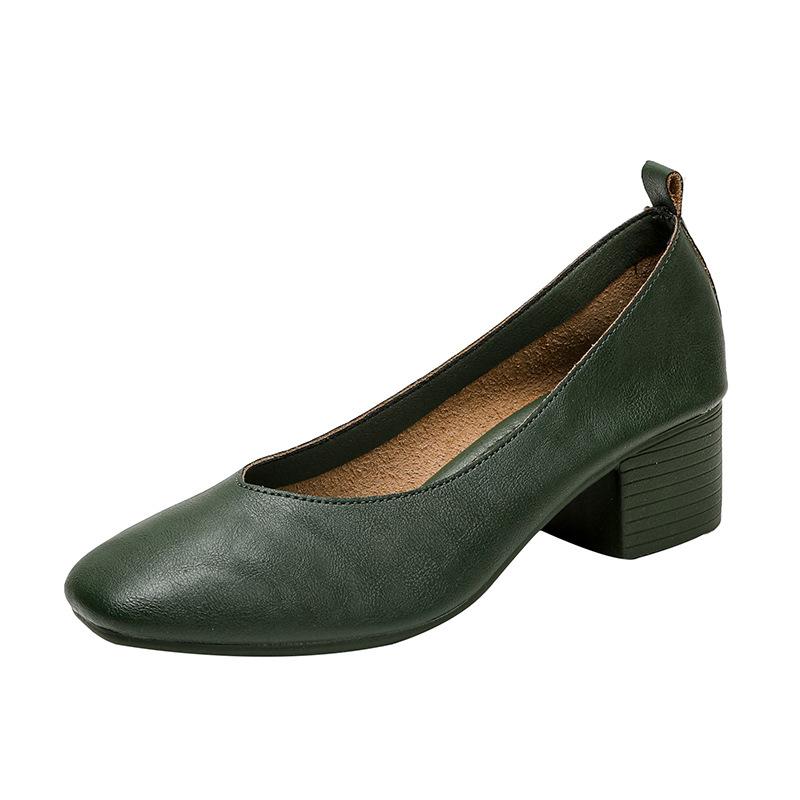 Leather mother shoes women's soft leather flat-soled single shoes spring new versatile soft-soled comfortable grandma shoes women's shallow mouth