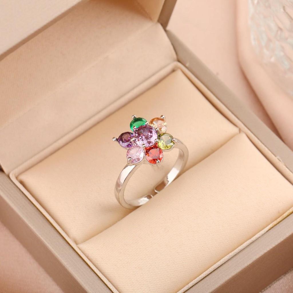 Rotatable Flower Ring with Micro-inlaid Colored Zirconia - Adjustable and Fashionable