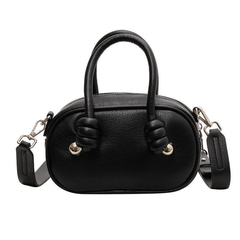Premium Bag 2025 New Niche Simple Portable Women's Bag Fashionable Versatile Shoulder Bag Shell Messenger Bag