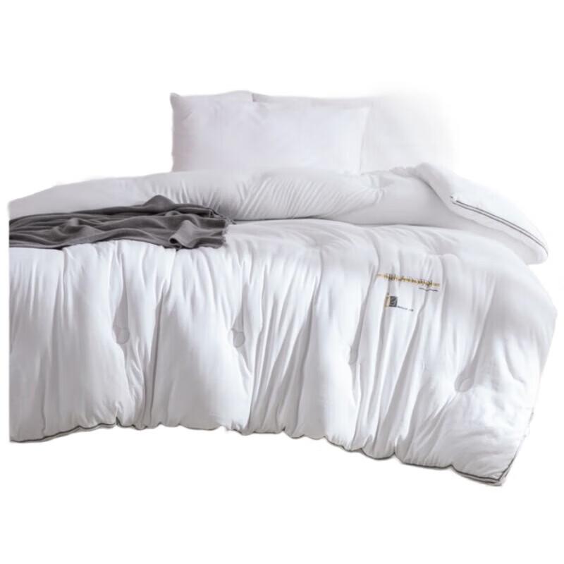 

Muji Corduroy Soy Fiber All-Season Quilt