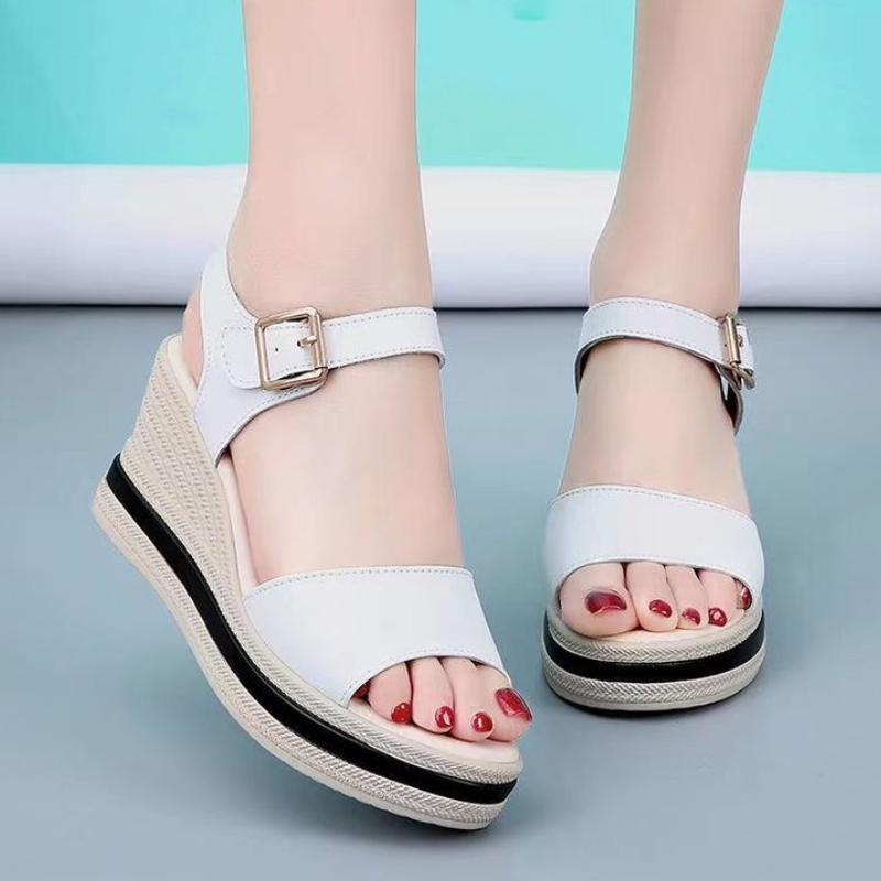 Modische Trendige Fischmaul-Sandalen 2024 Sommer Neu Dicke Sohle Keilabsatz Schlicht und Vielseitig Einriemen-Slipper Zapatillas Mujer