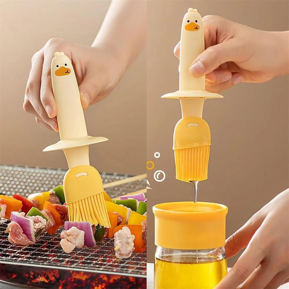 Portable Baking Sauce Cream Bottle Oil Container Brush,Glass Oil Dispenser with Basting Brush,Oil Bottle Kitchen Cooking
