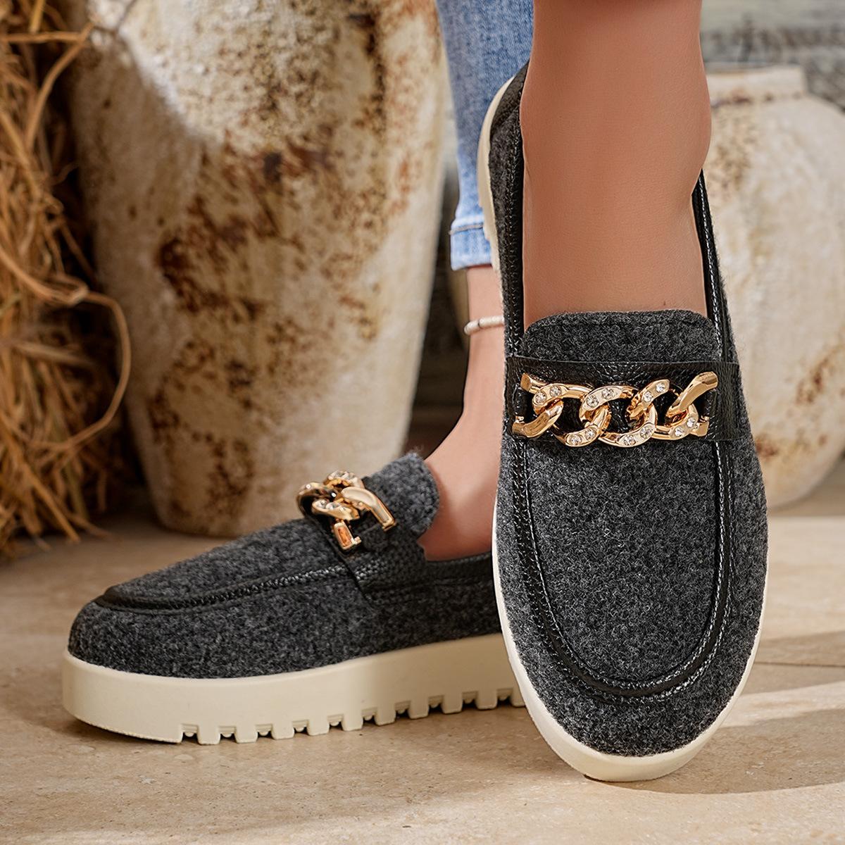 

Metal Chain Platform Loafers Women s 2025 Autumn New Plus-size Low-top Shoes 43