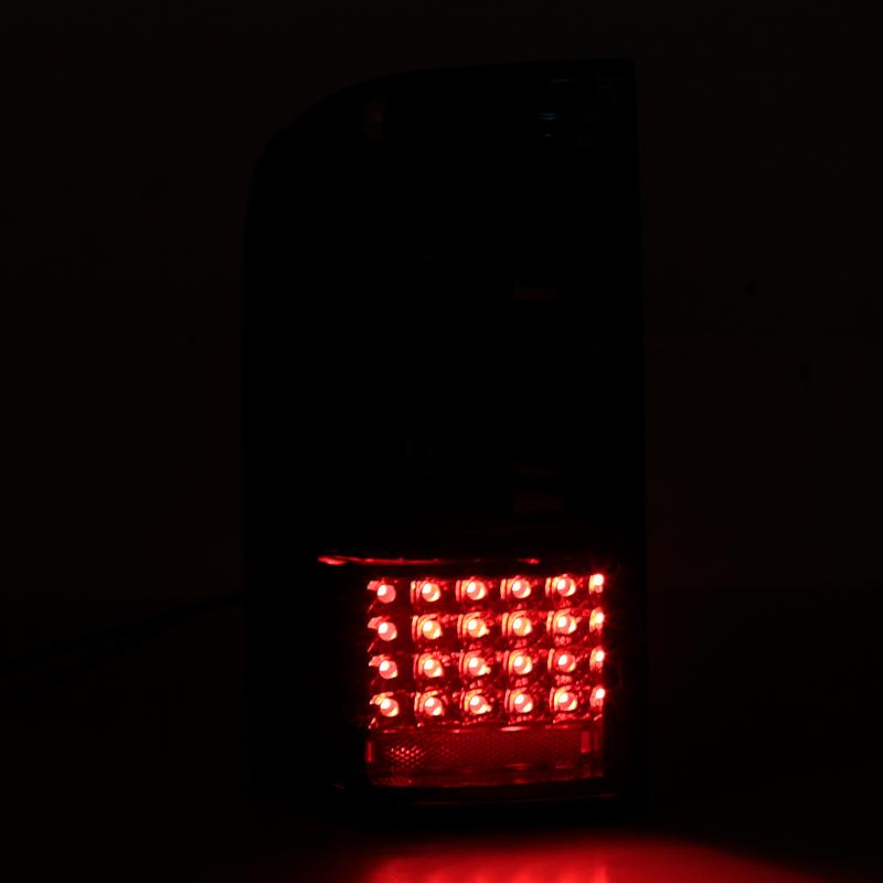 2PCS Rear Tail Light ABS Brake Lamp Tail Lamp Warning Signal Lamp Accesories For Nissan Patrol Y61 1997 1998 1999 2000 2001-2004