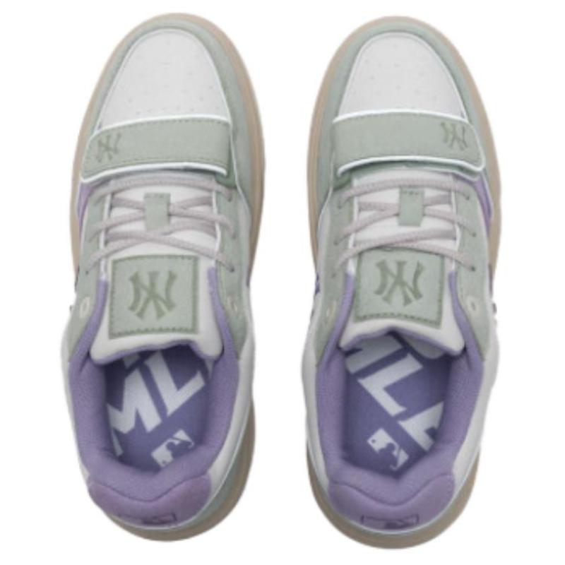 MLB New York Yankees Wear Resistant And Lightweight Low Top Skateboard Shoes Unisex White Sneakers 3ASXM086N-50OLS