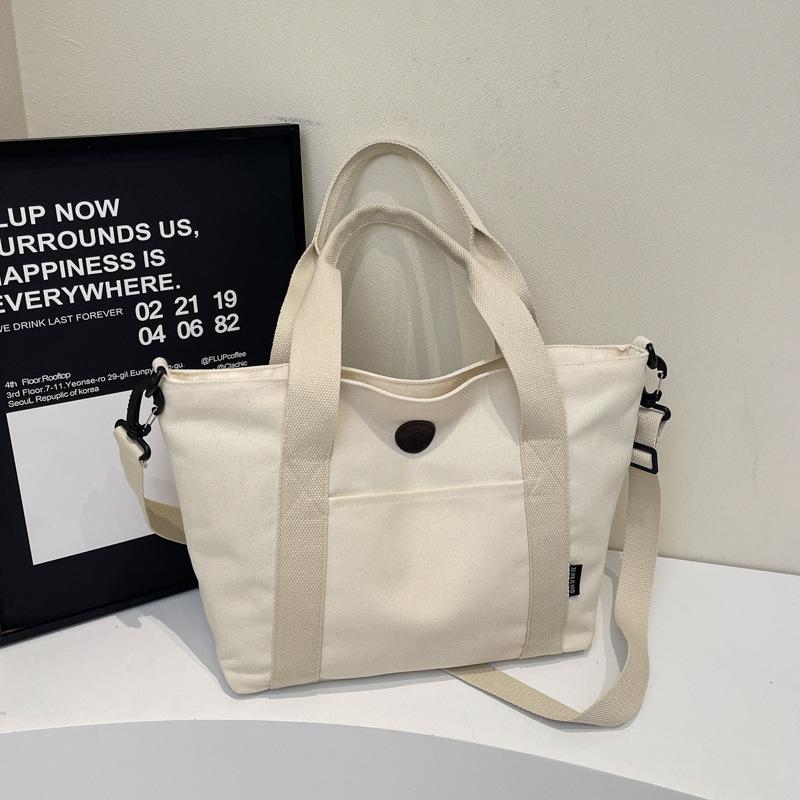 Large Capacity Embossed Letter Tote Bag 2025 New Korean Version of Mommy Handbag Versatile Solid Color Shoulder Bag Tide