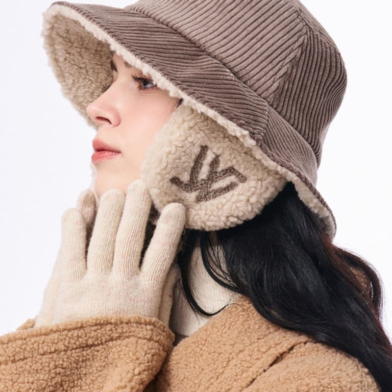WHITE SANDS Corduroy Earmuff Bucket Hat Munster (8 Colors)