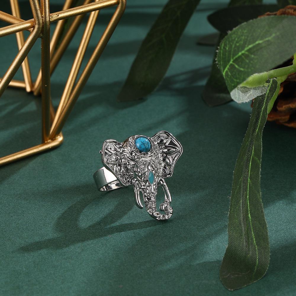 Exquisite Retro Bohemian Elephant Turquoise Ring – Hot-Selling European and American Style