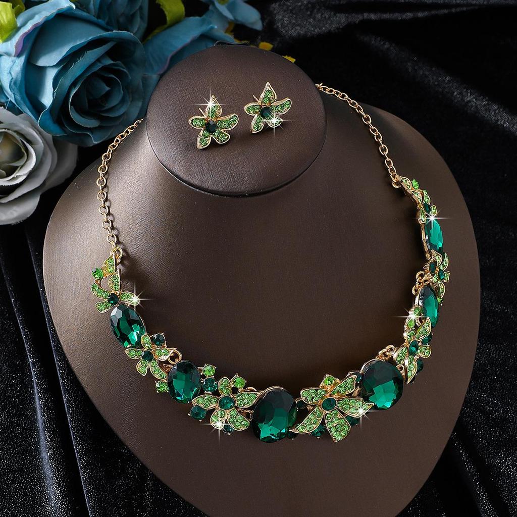 Elegant Rhinestone Water Drop Necklace Set - High-End European & American Court Style Jewelry for Women