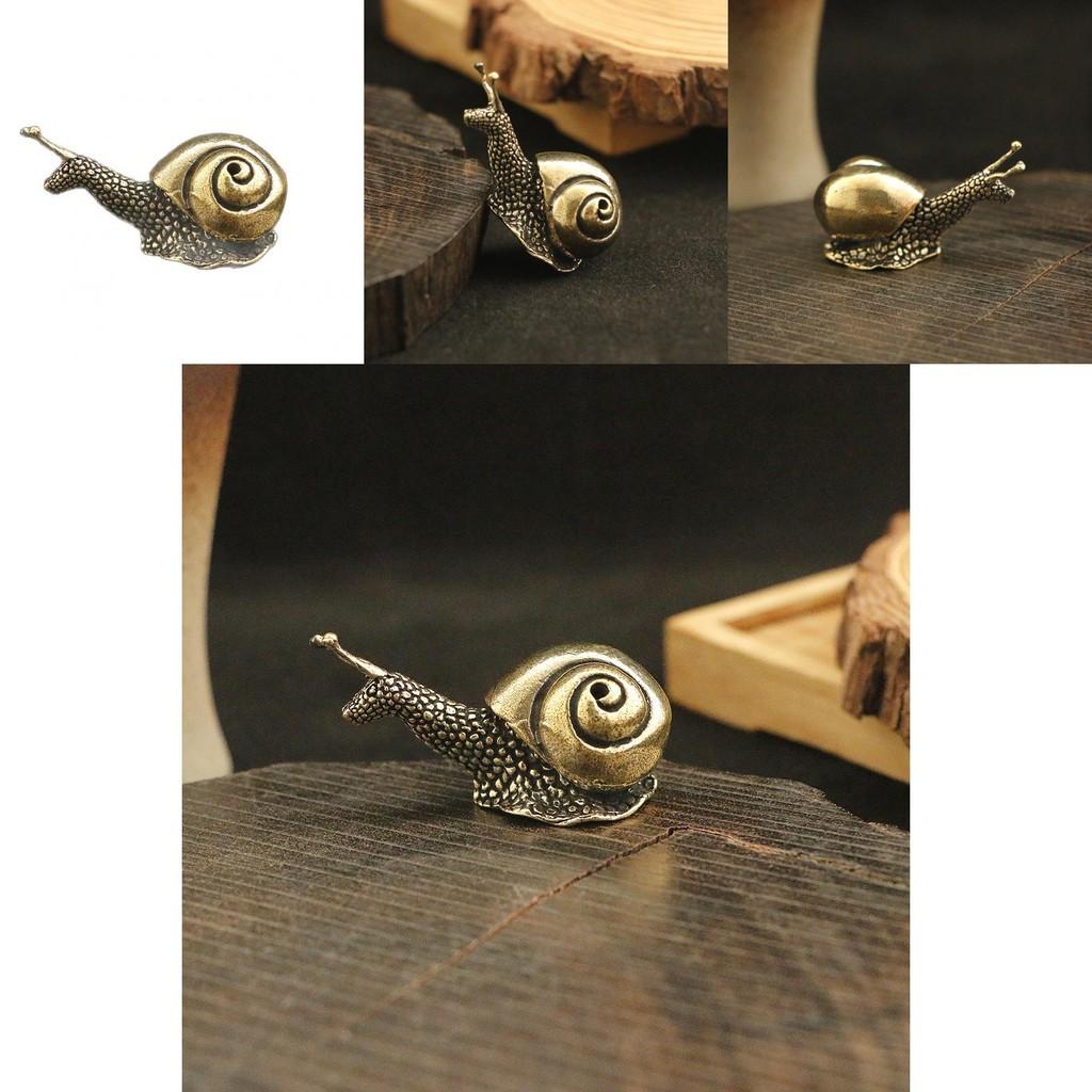 Copper Insect Sculpture With Snail Motif For Desktop Decoration And Gift Giving