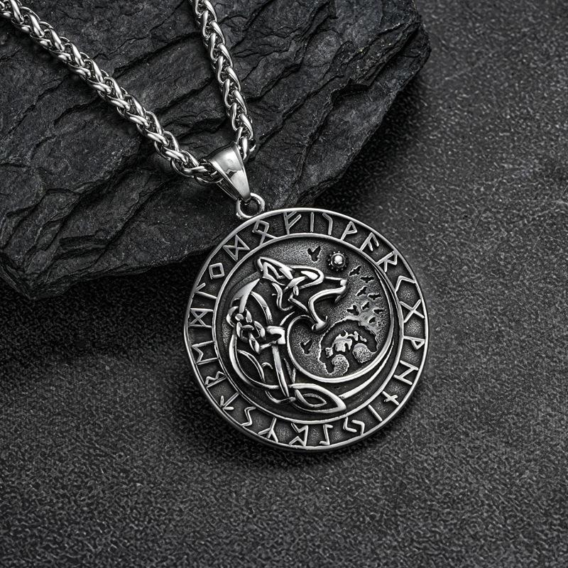 Norse Mythology Wolf Necklace Men Stainless Steel Viking Runes Amulet Pendant Vintage Jewelry Accessory