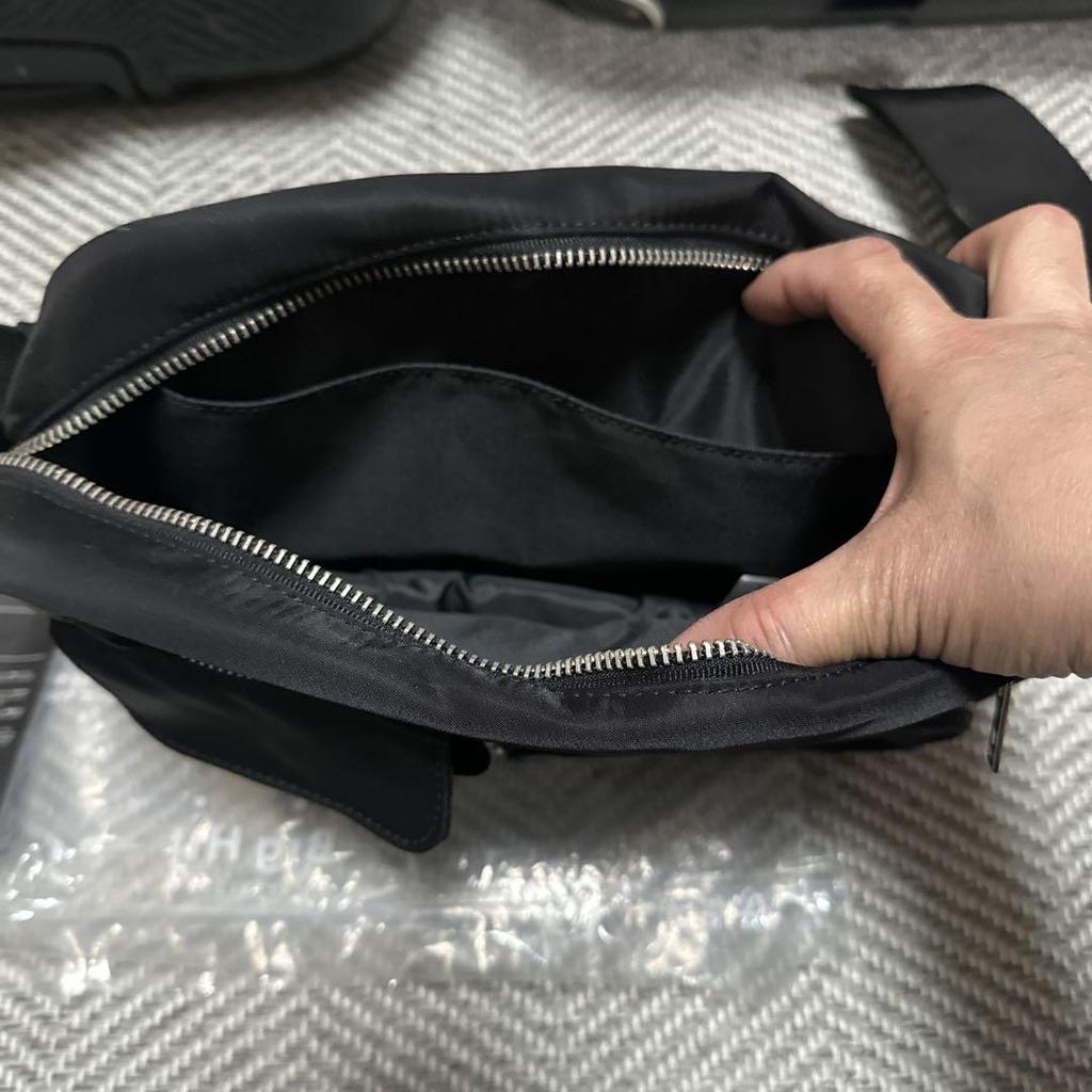 [USED] BTS Official Waist Bag