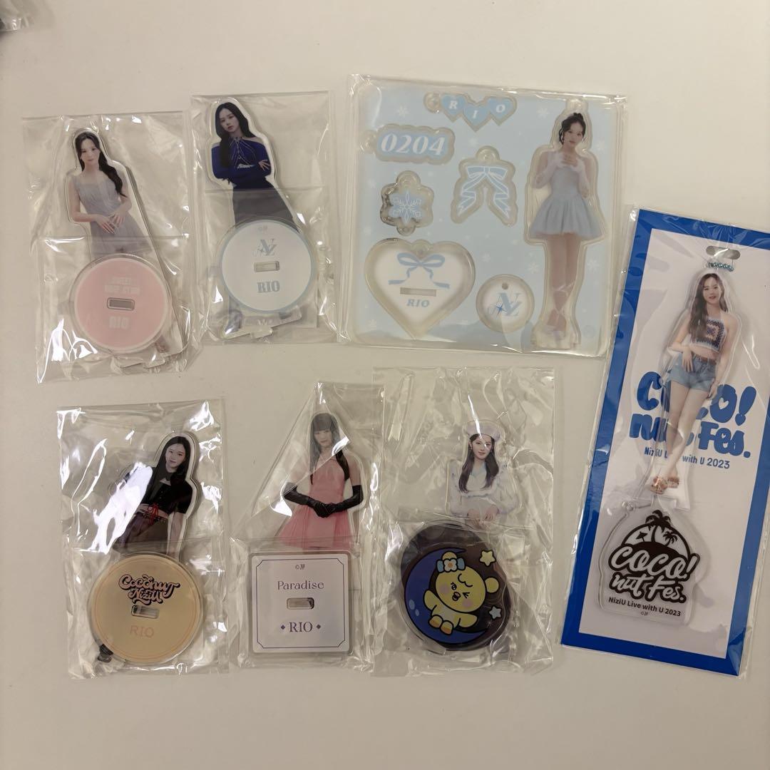 

[USED] NiziU Rio Axta