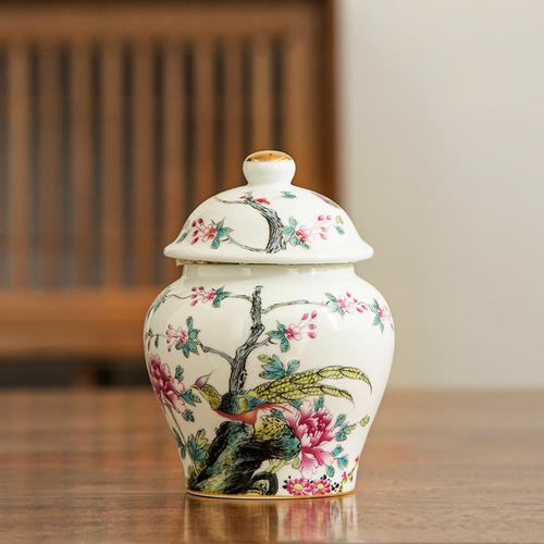 Retro Ceramic Tea Pot with Lid Sealed Mini Portable Tea Pot Tea Box Tea Container Living Room Coffee Table Decorative Ornaments