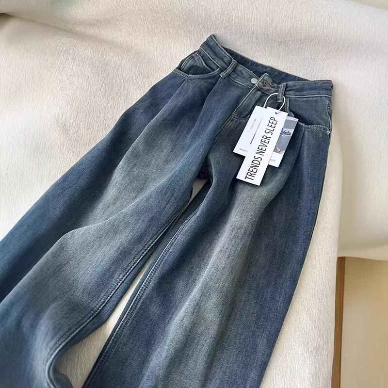 Blue Fleece-Lined High-Waisted Wide-Leg Jeans with Retro Washed Distressed Design.