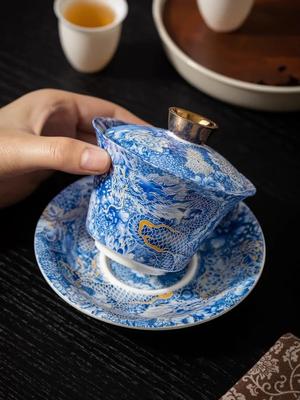 1 zestaw San Cai Gai Bowl Tea Cup Single High end Gospodarstwo domowe Hovering Obrotowa miska do herbaty Antyoparzeniowa Ceramiczna Zestaw do herbaty Kung Fu