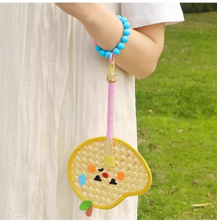 2025 Cute Animal Hand-Woven Cattail Fan – Durable, Creative, Portable Handheld Summer Fan
