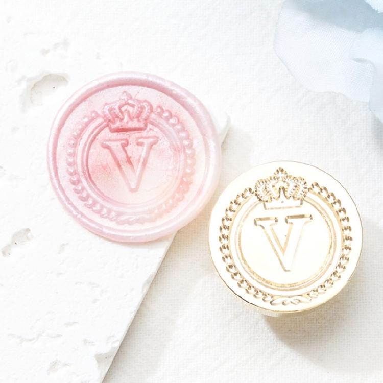 Brass Head Seal Stamp Crown Letters Sealing Wax Stamp for Letter Invitations Decoration English Letters Wax Seal Stamp